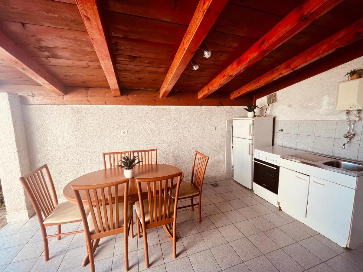 Lea Apartment Lucija Exteriér fotografie